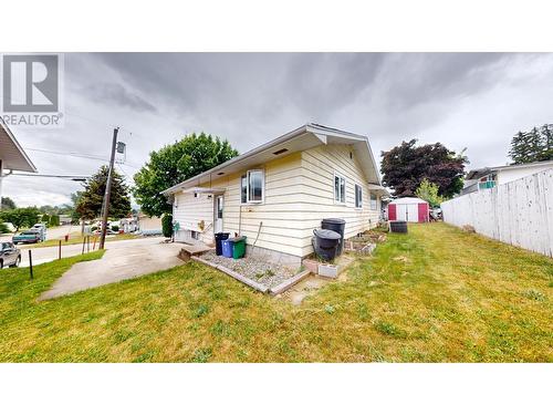 2226 Cook Street, Creston, BC - Outdoor With Exterior