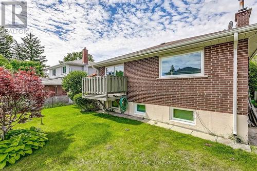2127 Cliff Road, Mississauga, ON - Outdoor