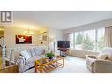 1017 12Th  S Street, Cranbrook, BC  - Indoor Photo Showing Living Room 