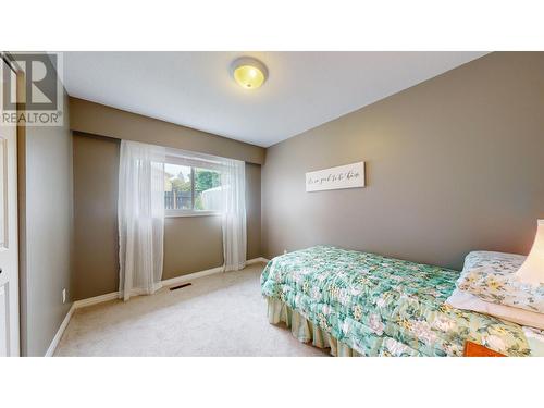 1017 12Th  S Street, Cranbrook, BC - Indoor Photo Showing Bedroom