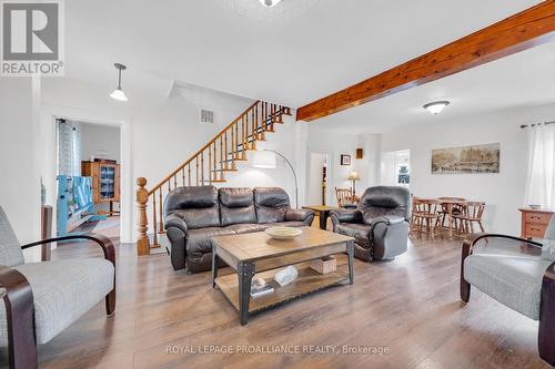 69 Whalen Road, Tyendinaga, ON - Indoor Photo Showing Living Room