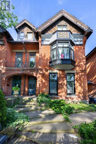 288 Sherbourne Street, Toronto, ON - Outdoor With Facade