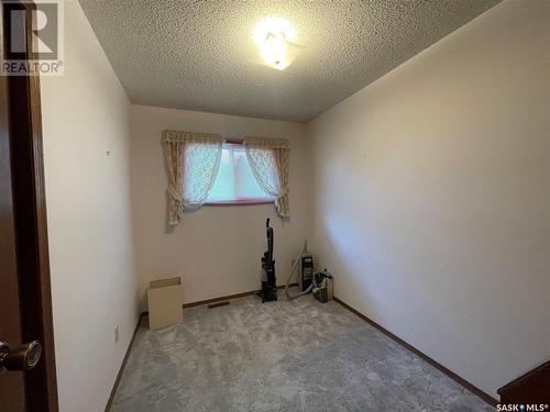 4 O'Connor Court, Kindersley, SK - Indoor Photo Showing Other Room