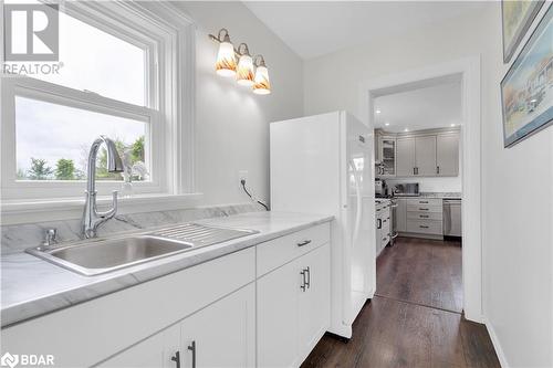 69 Whalen Road, Marysville, ON - Indoor Photo Showing Kitchen