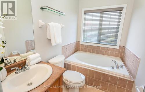 2 Martree Crescent, Brampton, ON - Indoor Photo Showing Bathroom