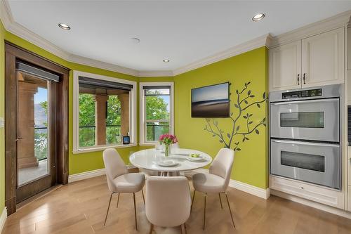 6151 Gillam Crescent, Peachland, BC - Indoor Photo Showing Dining Room