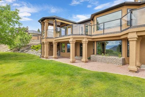 6151 Gillam Crescent, Peachland, BC - Outdoor With Deck Patio Veranda