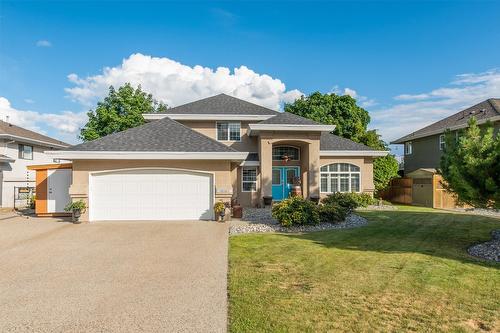 5168 Morrison Crescent, Peachland, BC - Outdoor With Facade