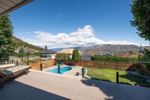 5168 Morrison Crescent, Peachland, BC - Outdoor With In Ground Pool