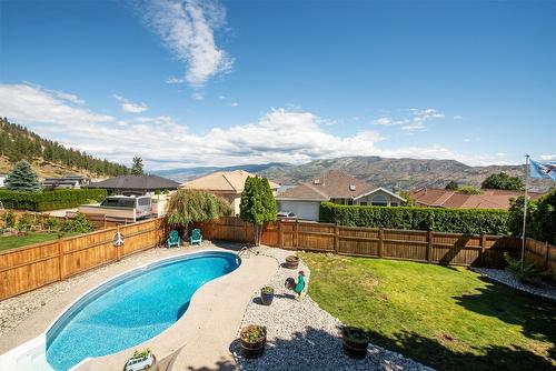 5168 Morrison Crescent, Peachland, BC - Outdoor With In Ground Pool With Backyard