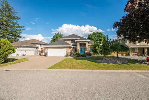 5168 Morrison Crescent, Peachland, BC - Outdoor With Facade