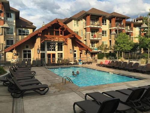 408-1089 Sunset Drive, Kelowna, BC - Outdoor With In Ground Pool
