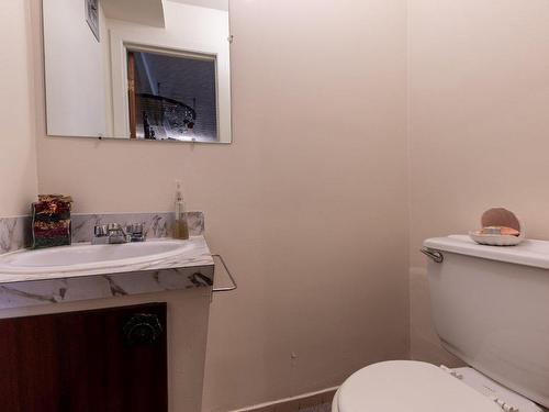 Salle d'eau - 10245  - 10247 Av. Bruchési, Montréal (Ahuntsic-Cartierville), QC - Indoor Photo Showing Bathroom