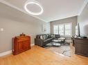 2270 Dunforest Cres, Oakville, ON  - Indoor Photo Showing Living Room 