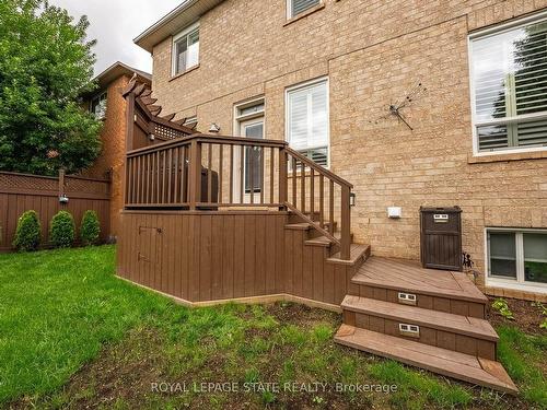 2270 Dunforest Cres, Oakville, ON - Outdoor With Exterior