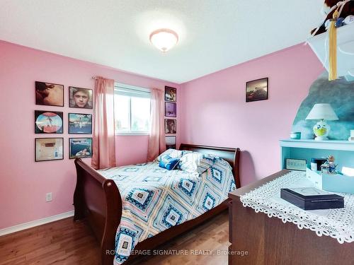 5786 Mersey St, Mississauga, ON - Indoor Photo Showing Bedroom