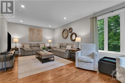 1749 Corkery Road, Ottawa, ON - Indoor Photo Showing Living Room