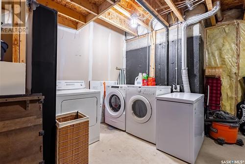 613 303 Slimmon Place, Saskatoon, SK - Indoor Photo Showing Laundry Room