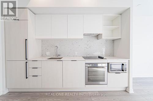 2105 - 82 Dalhousie Street, Toronto (Church-Yonge Corridor), ON - Indoor Photo Showing Kitchen