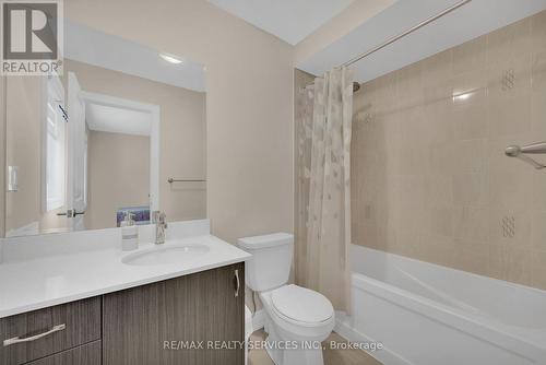 92 Russell Creek Drive, Brampton, ON - Indoor Photo Showing Bathroom