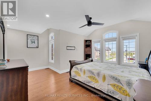 92 Russell Creek Drive, Brampton, ON - Indoor Photo Showing Bedroom