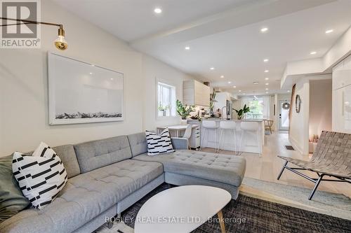494 Symington Avenue, Toronto, ON - Indoor Photo Showing Living Room