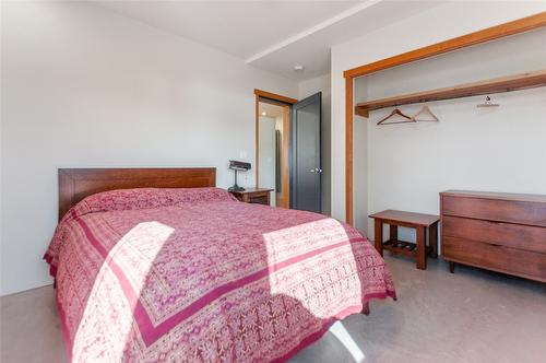 2750 Noyes Road, Naramata, BC - Indoor Photo Showing Bedroom