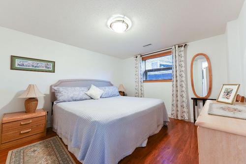 124 Millar Place, Penticton, BC - Indoor Photo Showing Bedroom