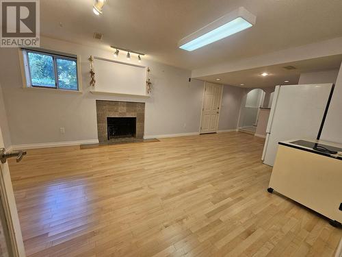 Lower 6Xxx Burns St, Burnaby, BC - Indoor With Fireplace