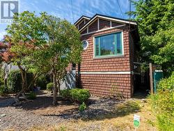 1625 E 8TH AVENUE  Vancouver, BC V5N 1T6