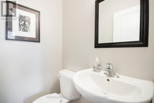 206 - 250 Royal York Road, Toronto, ON - Indoor Photo Showing Bathroom