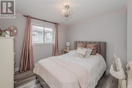 9 Wendy Crescent, Kitchener, ON - Indoor Photo Showing Bedroom