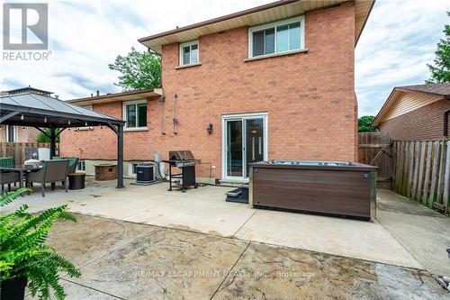238 Clifton Downs Road, Hamilton, ON - Outdoor With Exterior