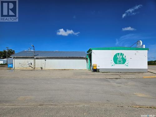 712 Railway Street, Whitewood, SK 