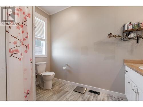 109 Copperhead Road, Princeton, BC - Indoor Photo Showing Bathroom