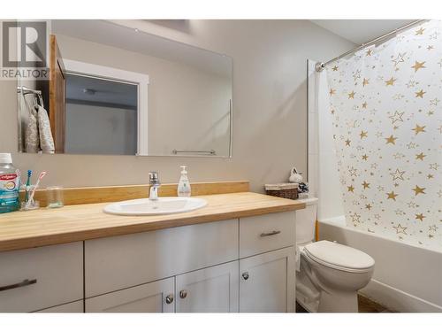 109 Copperhead Road, Princeton, BC - Indoor Photo Showing Bathroom