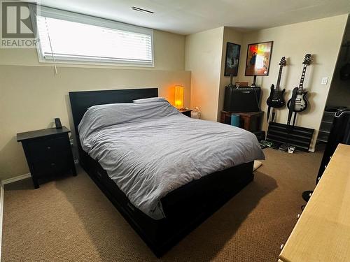 545 Patrick Road, Kelowna, BC - Indoor Photo Showing Bedroom