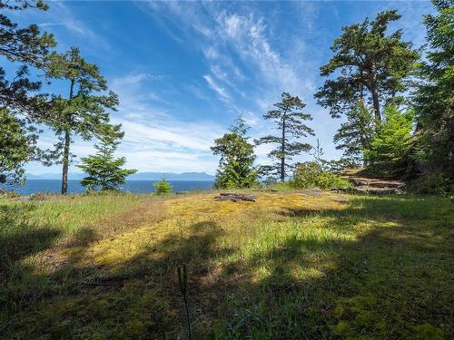 2640 Kevan Dr, Gabriola Island, BC 