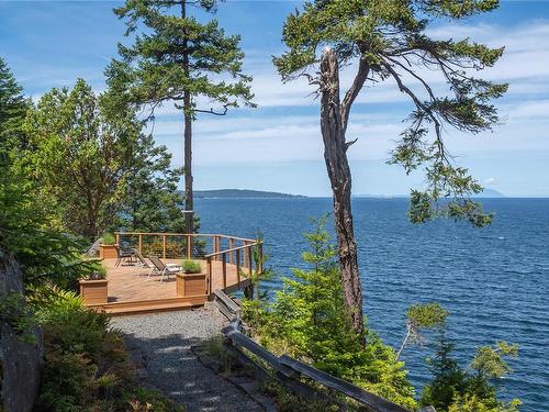 2640 Kevan Dr, Gabriola Island, BC 