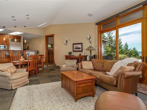 2640 Kevan Dr, Gabriola Island, BC 