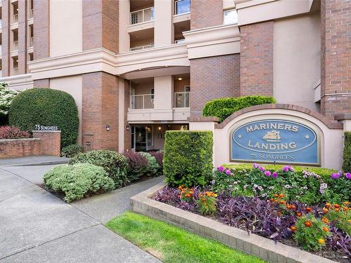 606-75 Songhees Rd, Victoria, BC - Outdoor With Balcony
