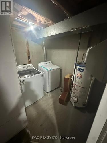 309 Fleetwood Crescent, Brampton, ON - Indoor Photo Showing Laundry Room