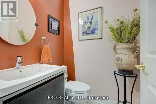 2 Orchard Park Gate, Brampton (Sandringham-Wellington), ON - Indoor Photo Showing Bathroom