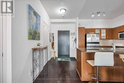 1708 - 15 Windermere Avenue, Toronto (High Park-Swansea), ON - Indoor Photo Showing Kitchen With Double Sink