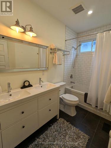 Updated bathroom with double sinks - 569 English Street, London, ON - Indoor Photo Showing Bathroom
