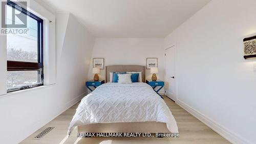 190 Chatham Avenue, Toronto, ON - Indoor Photo Showing Bedroom