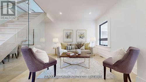 190 Chatham Avenue, Toronto, ON - Indoor Photo Showing Living Room