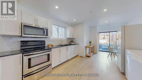 190 Chatham Avenue, Toronto, ON - Indoor Photo Showing Kitchen