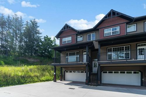 4-1596 Okanagan Avenue, Salmon Arm, BC - Outdoor With Facade