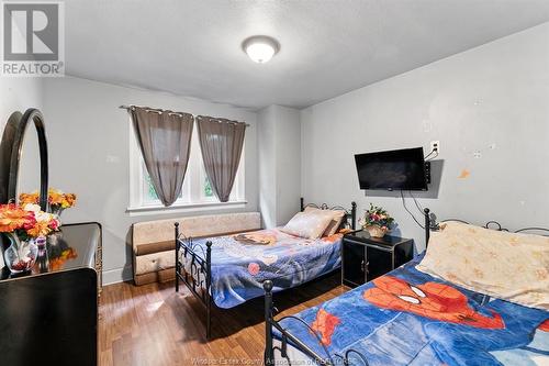 691 Rankin, Windsor, ON - Indoor Photo Showing Bedroom
